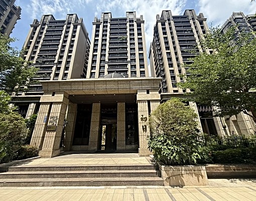 ⚡社會住宅🔥雙車位🔥優質社區-信華一街⚡五泰Amy - Image 3