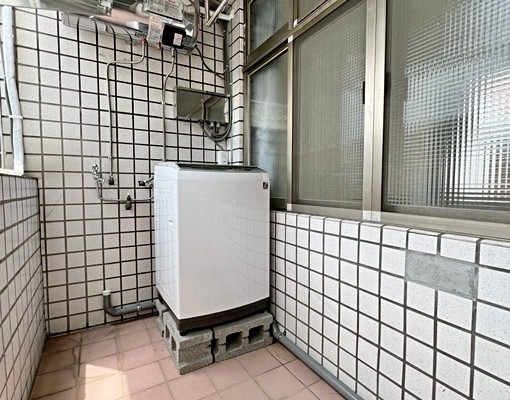 近新光逢甲二房全新整理傢俱全配可租補 - Image 7