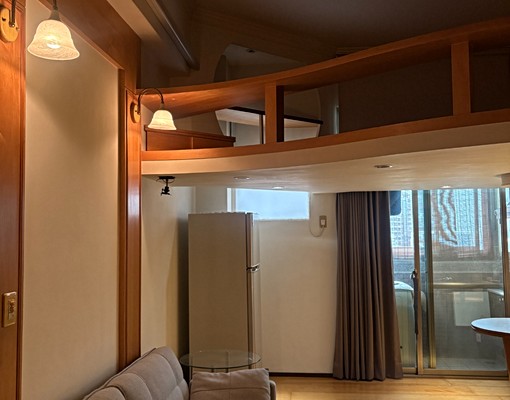 屋況新,精裝修3米6挑高樓中樓 - Image 10