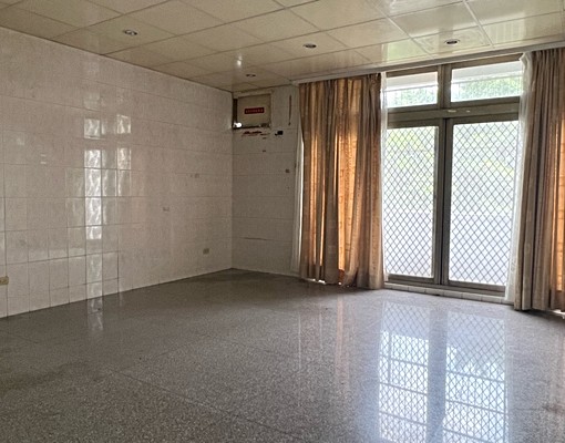 員樹林國小15米路透天整棟出租 - Image 11