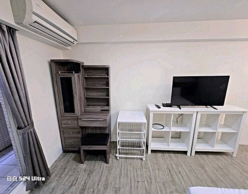近中山站電梯溫馨採光佳獨立門戶陽台套房大空間代收垃圾台水台電 - Image 2