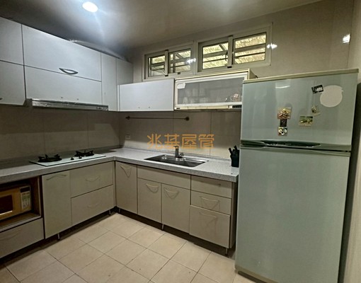 兆基🏡光復國小四房邊間透天可租補請加line - Image 11
