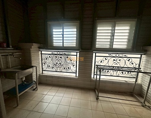 兆基🏡光復國小四房邊間透天可租補請加line - Image 12