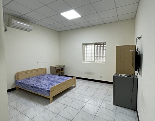 【嘉義火車站3分鐘】7000全配套房，拎包入住 - Image 1