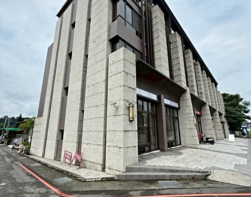安東社宅/豐璽雙店面/大路邊大面寬 - Image 2