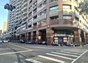 前鎮區-民權二路店面，61.8坪