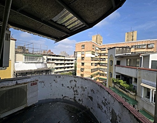 東湖康寧套房/獨立陽台/近捷運/採光佳/全新家具 - Image 9