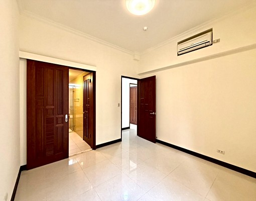 板橋民權路|電梯兩房|三鐵共構旁|屋況超佳 - Image 9