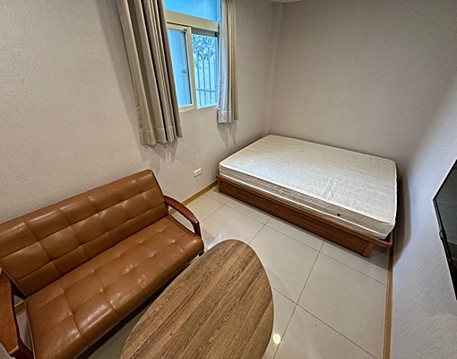 近捷運南勢角【超值租案】流理台★獨洗衣機★變頻冷氣 - Image 1