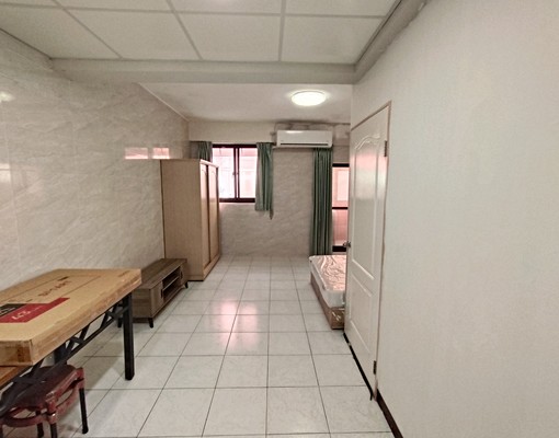 大觀路一房有廚房及空地25坪停車位 - Image 4