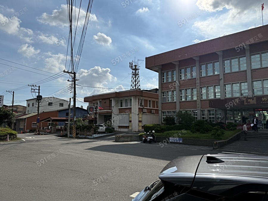 溫哥華第七期電梯華廈環境圖