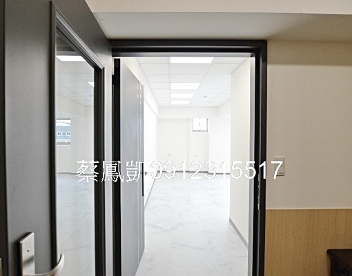 全新裝潢/全新日立變頻冷氣/忠孝敦化站/小巨蛋站/辦公工作室 - Image 15