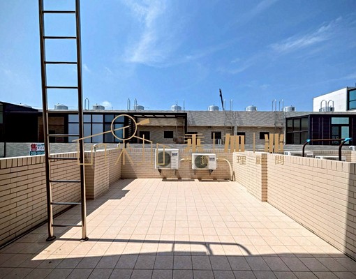 💥乘加兆帟閎💥帶您找4房間間套房門口有車庫可寵優質透天厝 - Image 14