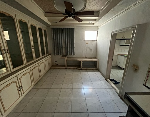 便宜超級無敵大公寓室內80坪可以補租 - Image 9