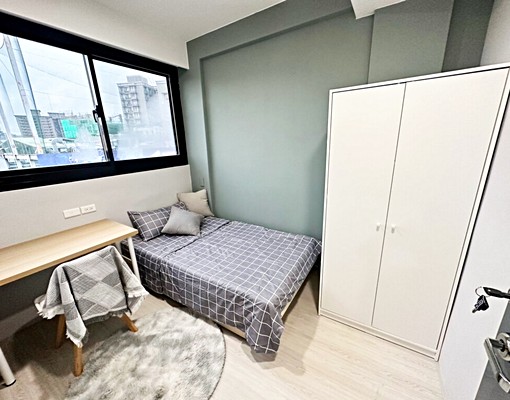 近捷運輔大站【秒殺雅房】大金冷暖★公共廚房 - Image 1