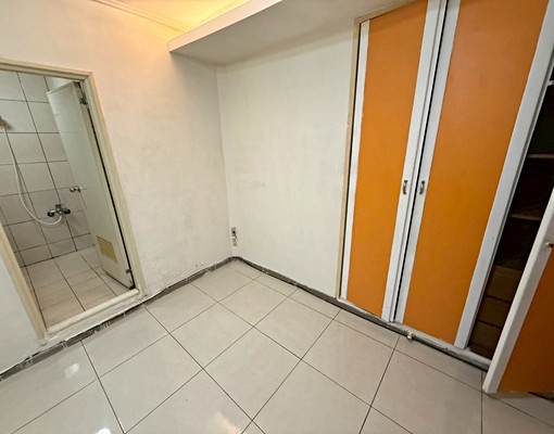 台北小巨蛋/免爬高/通風家具齊全/包水網路/雙捷生活機能佳 - Image 6