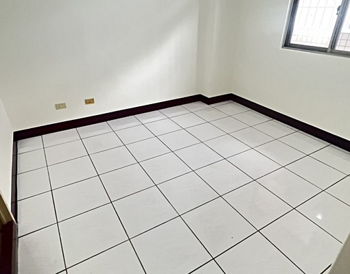 市中心公寓宅2樓 - Image 3