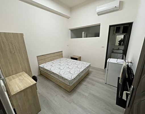 近慈濟.後站.市區優質套房屋齡新 - Image 1