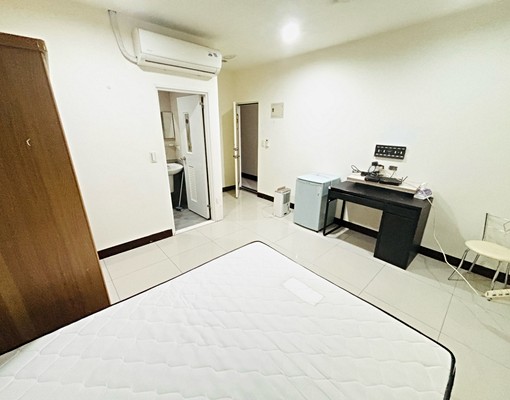 士林站、新裝潢、獨洗、網路第四台、免爬梯、機能強 - Image 1