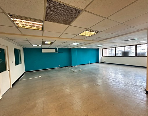適辦公室使用0927892003徐S請隨時預約看屋 - Image 12