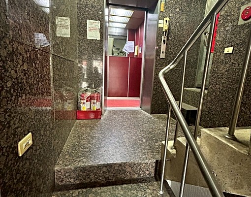 適辦公室使用0927892003徐S請隨時預約看屋 - Image 11