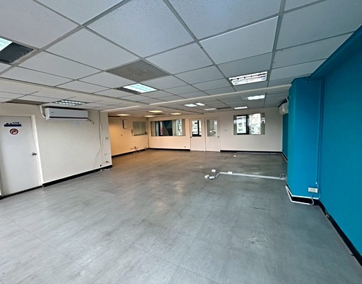 適辦公室使用0927892003徐S請隨時預約看屋 - Image 15