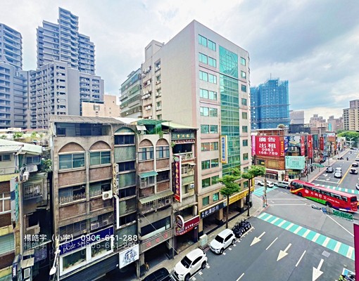 租~板橋捷運府中站電梯三房!!!超搶手~住商小宇 - Image 14