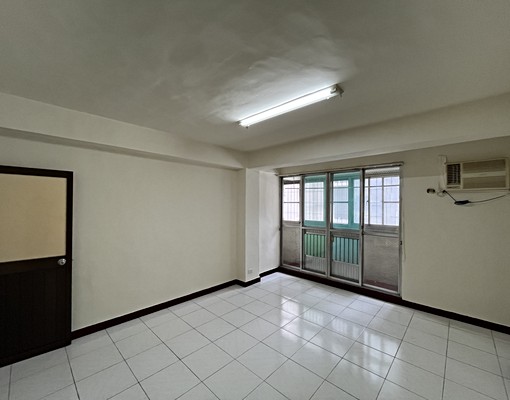 免仲可補助🏠瑞士大廈3房|近捷運、六合夜市 - Image 7