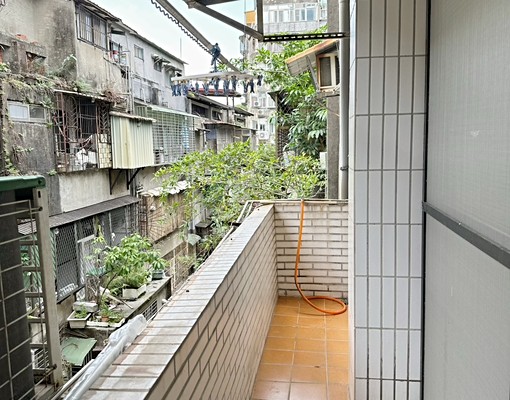 【屋主自租｜松山區南京三民捷運站｜寵物可談｜免仲介費】 - Image 8