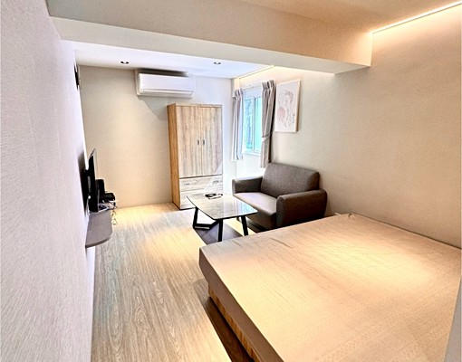 近中路、愛買、武陵高中✨精緻裝潢美宅✨可雙租補｜獨洗｜陽台 - Image 4