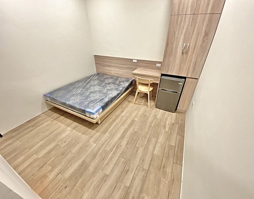 步行可到榮總醫院近東海澄清🌟可雙租補🌟系統櫃裝潢🌟陽台 - Image 2