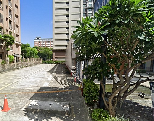 北大特區國際一街旁的建地稀有誠意售