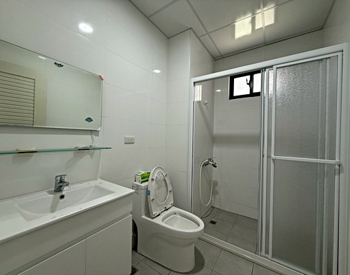 巨城電梯透店』北大路正路邊,商業地,合法B1~4樓,平面車位 - Image 6