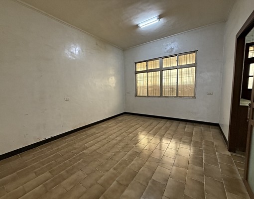 🏡竹科旁大坪數七房室內停車大透天✨火熱出租📢 - Image 10