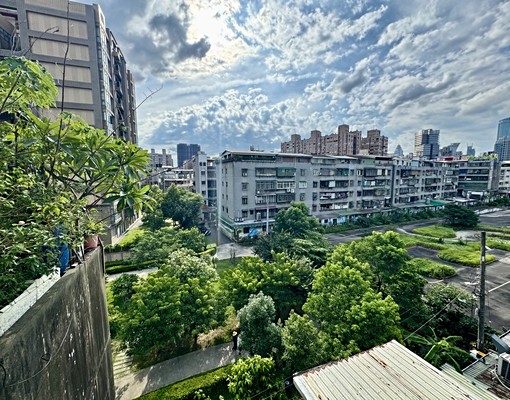 免傭📍屋主自租｜獨立陽台｜近中和環球套房｜可申請租金補貼 - Image 8