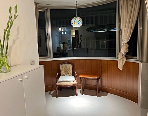 屋主自租*忠孝敦化站*電梯+陽台*稀有釋出 - Image 3