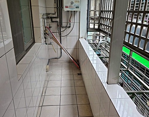 市政府站，公寓4房，通風採光，可報稅租補，機能佳 - Image 9