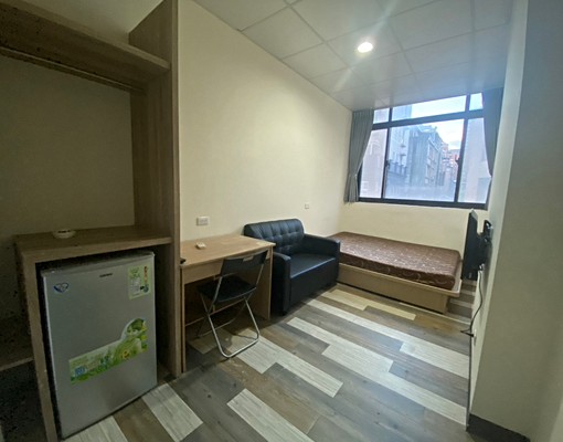 萊恩/🏠可租補/南京西路/採光可寵套房/近中山站 - Image 1