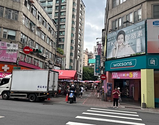 重新裝潢、生活機能便利、食衣住行育樂樣樣皆備 - Image 2