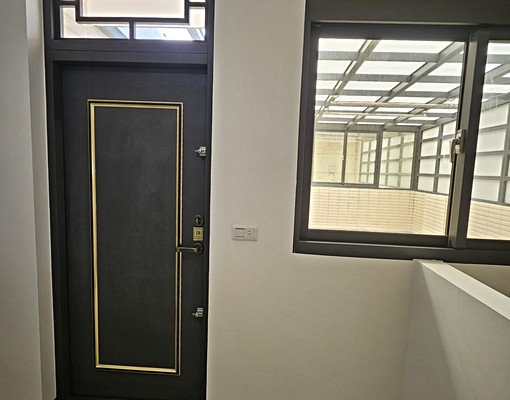 特區住辦~格局方正,室內使用空間大 - Image 17