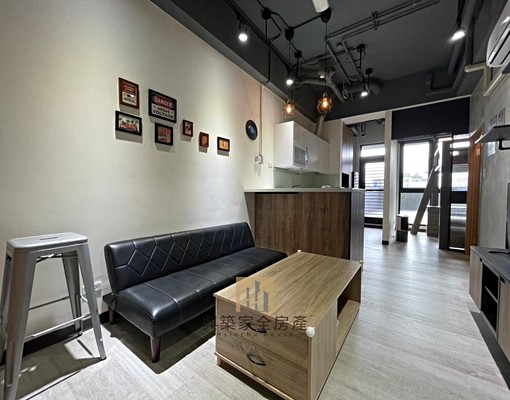 A遠百嶄新屋★稀有大露臺2房★輕美式裝潢 - Image 1