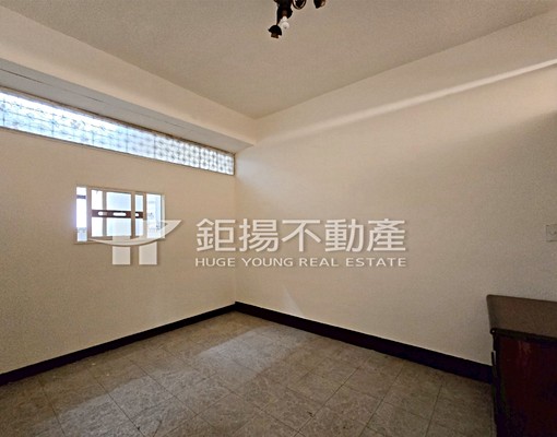 新莊國中優質3房/採光明亮/近廟街夜市/近捷運 - Image 3