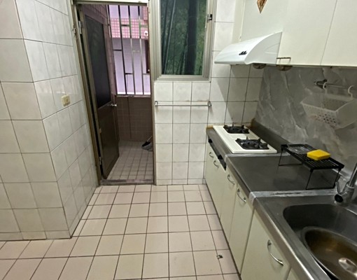 嶺東文山國小楓康超市/巷內大面寬店面1～2樓三房可營登可停車 - Image 12