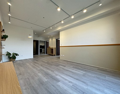 新埔重劃區高樓層綠景全新三房 - Image 3