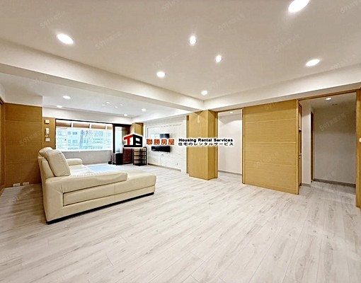 中山國小站~電梯三房~屋況極佳~鬧中取靜~優質住宅~可租補 - Image 1