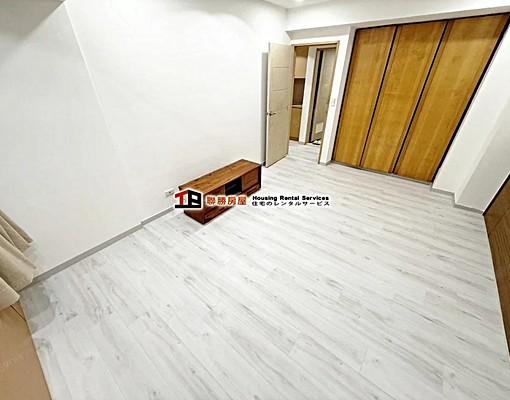 中山國小站~電梯三房~屋況極佳~鬧中取靜~優質住宅~可租補 - Image 9