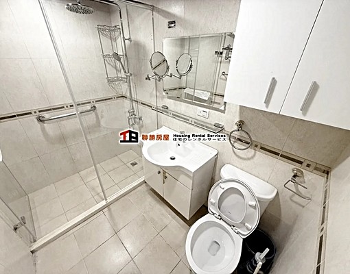 中山國小站~電梯三房~屋況極佳~鬧中取靜~優質住宅~可租補 - Image 14