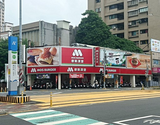 【鼎山家樂福】兩房優質輕軌宅-可租補 - Image 14