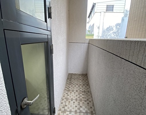金山金山街金山竹科陽台樓中樓大陽台獨立洗衣機報稅租補 - Image 8