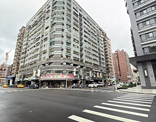 左營高鐵商圈/鑫悅/全新1+夾/金店面 - Image 4